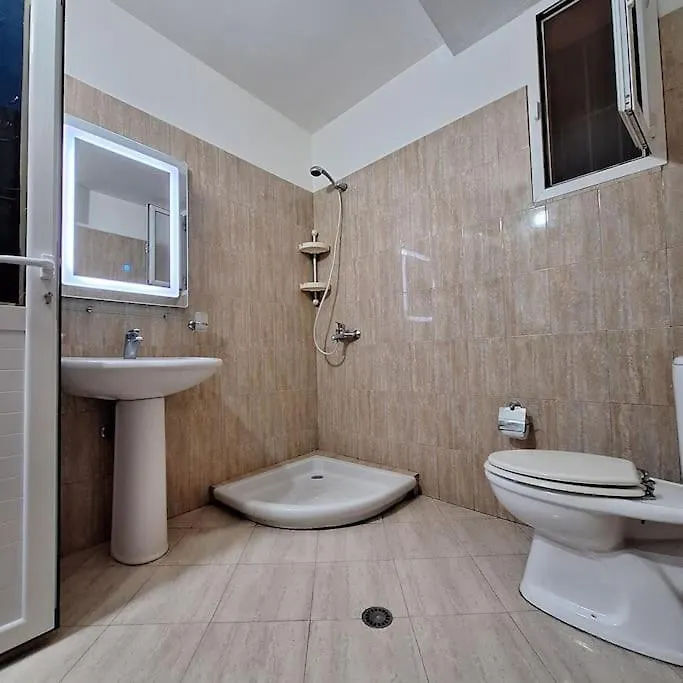 Horizon 4 Apartment Sarande
